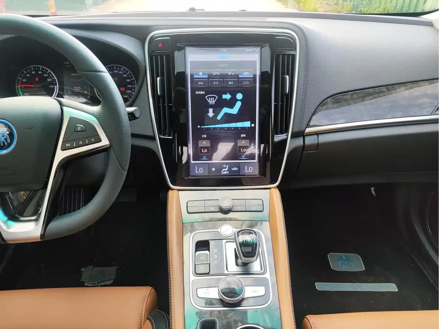 Qin New Energy 2018 1.5T Intelligent Premium Edition — миниатюра 13