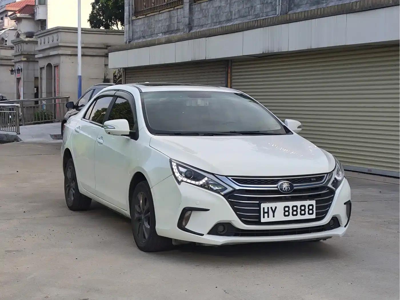 Qin New Energy 2018 1.5T Intelligent Premium Edition — миниатюра 3