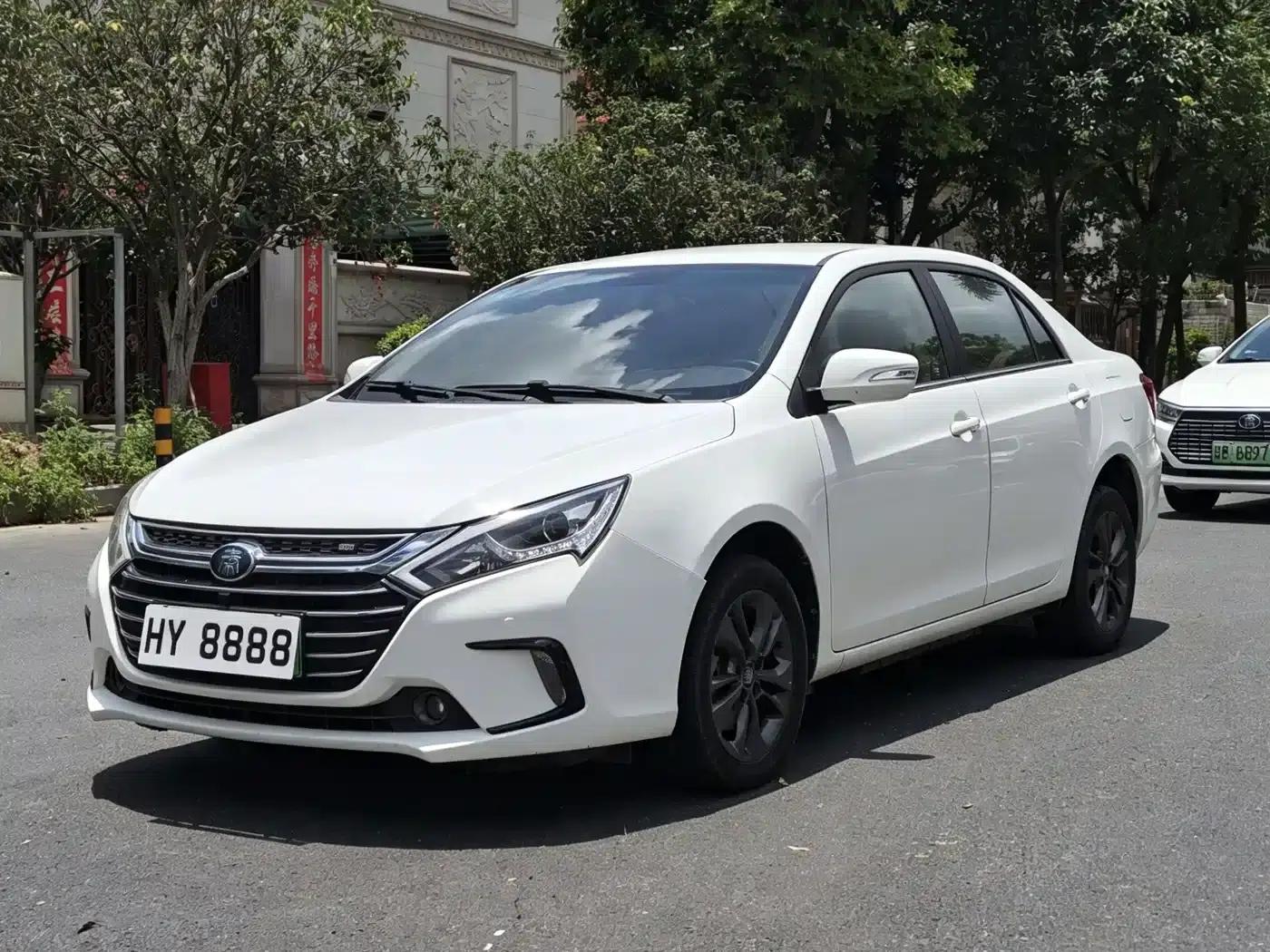 Qin 100 New Energy 2017 Model 1.5T — миниатюра 1
