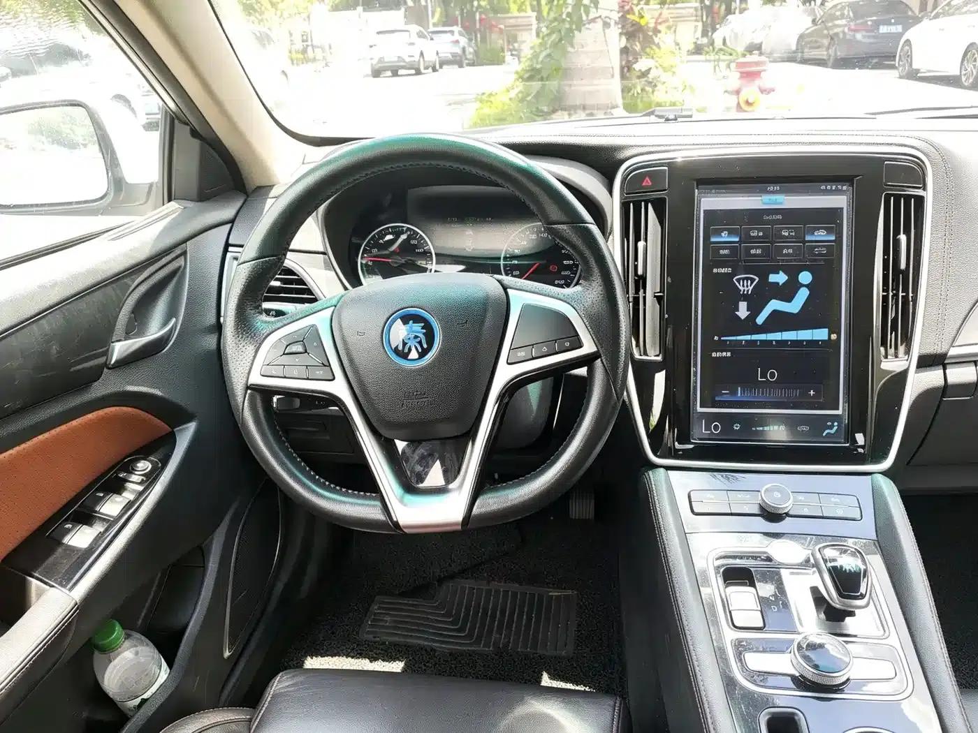Qin 100 New Energy 2017 Model 1.5T — миниатюра 12