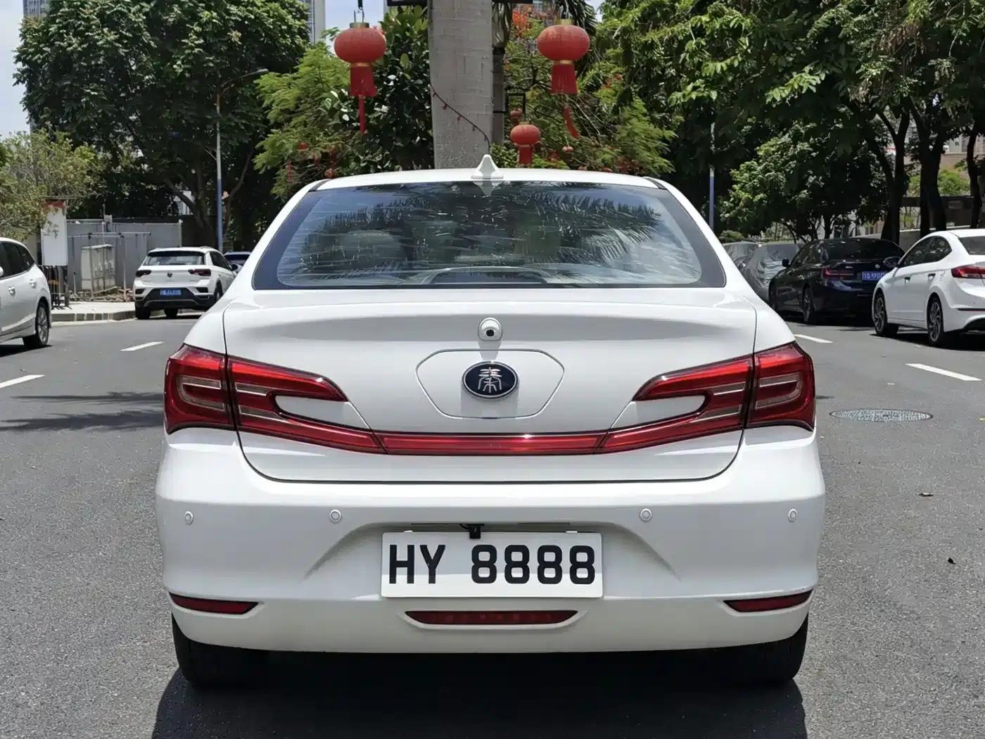 Qin 100 New Energy 2017 Model 1.5T — миниатюра 5