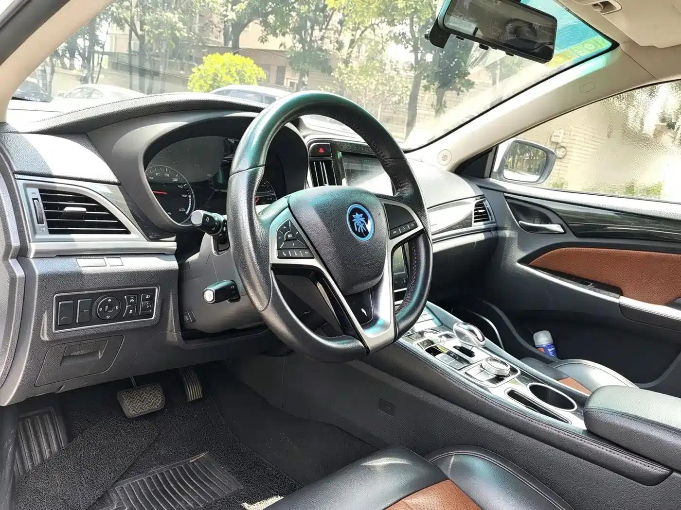 Qin 100 New Energy 2017 Model 1.5T — миниатюра 9