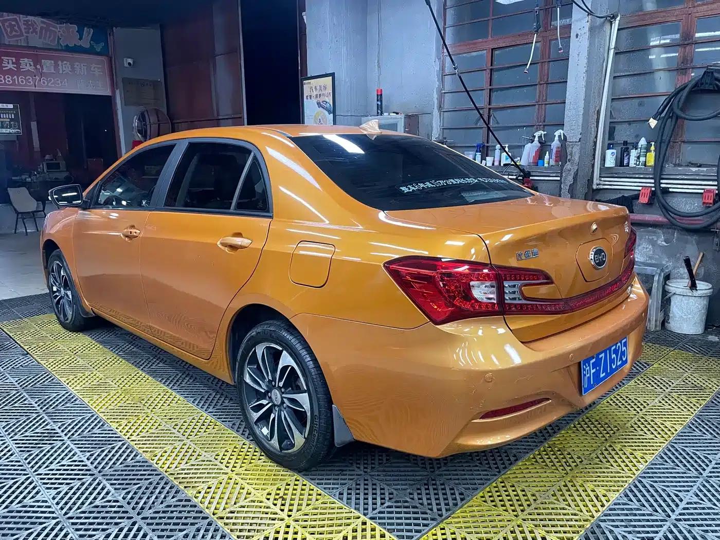 Qin New Energy 2015 1.5T Dual Crown Flagship Plus Edition — миниатюра 4