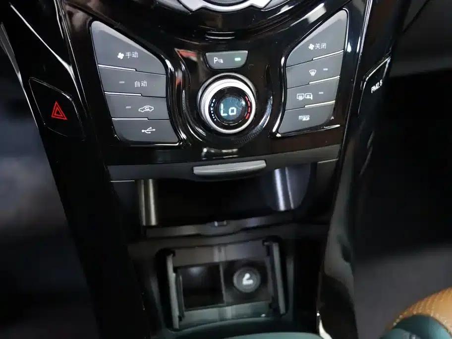Qin New Energy 2016 Qin EV300 Premium Edition — миниатюра 19