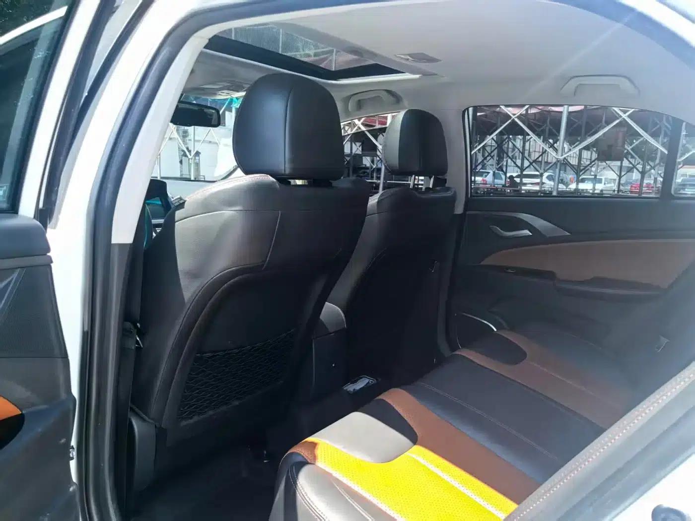 Qin New Energy 2016 Qin EV300 Premium Edition — миниатюра 12