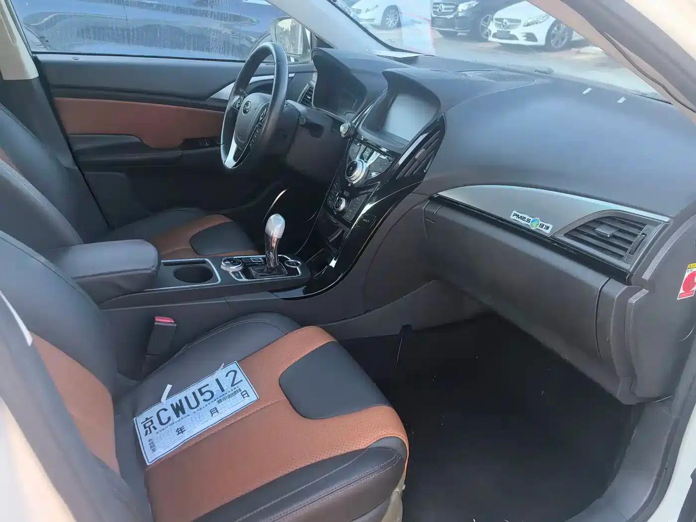 Qin New Energy 2016 Qin EV300 Premium Edition — миниатюра 9
