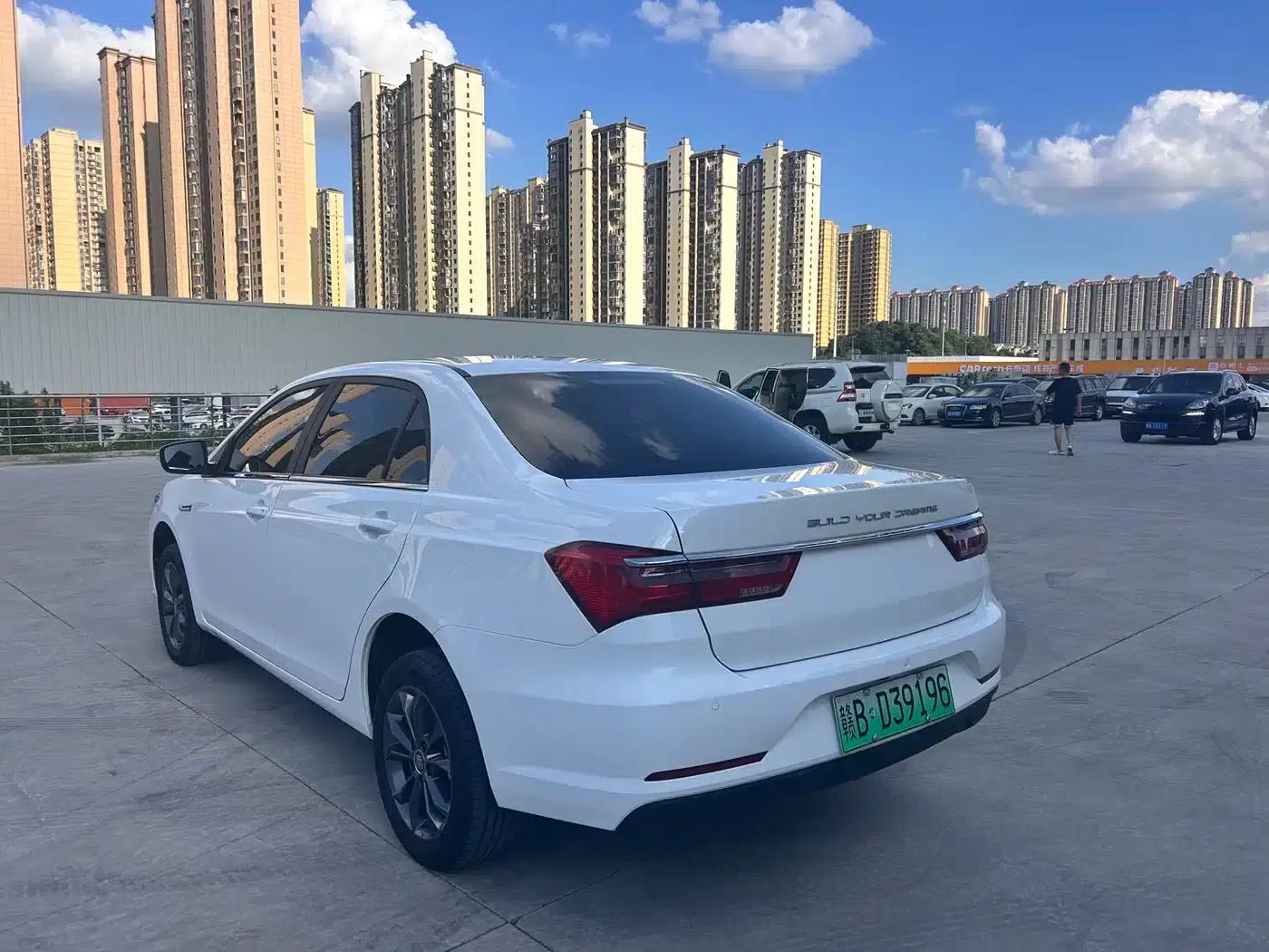 Qin New Energy 2021 Travel Edition — миниатюра 5