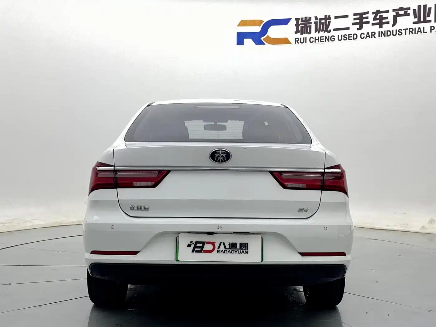 Qin New Energy 2019 Long Range Premium Edition — миниатюра 7