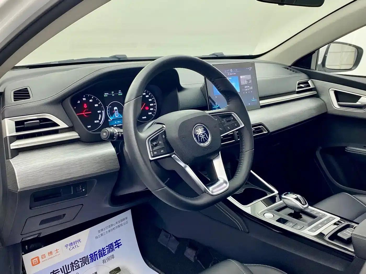 Qin New Energy 2019 Long Range Premium Edition — миниатюра 9