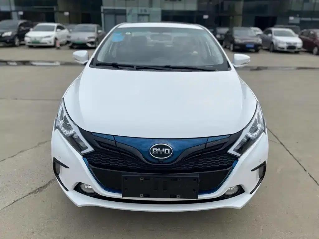 Qin New Energy 2016 Qin EV300 Premium Edition — миниатюра 2