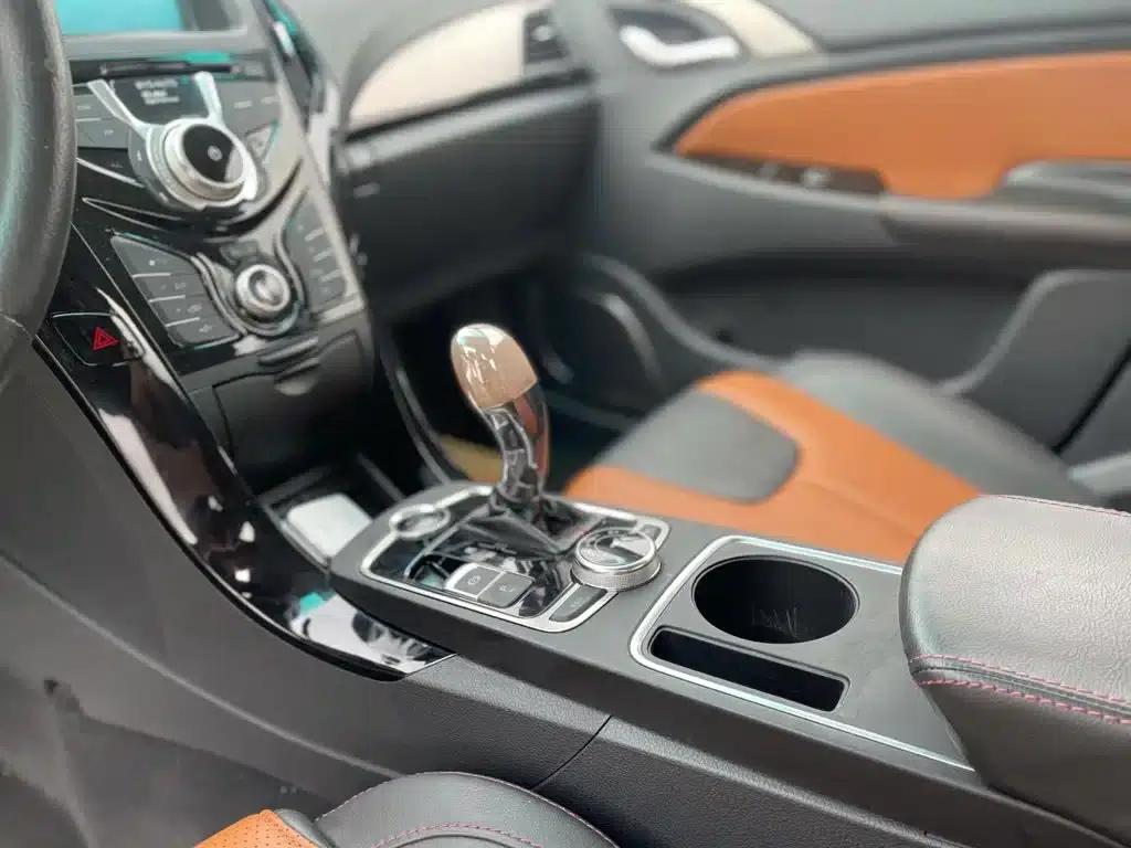 Qin New Energy 2016 Qin EV300 Premium Edition — миниатюра 11