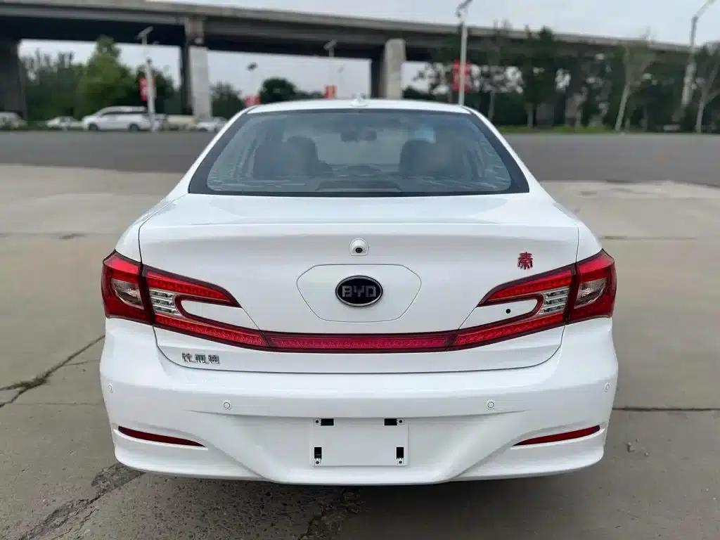 Qin New Energy 2016 Qin EV300 Premium Edition — миниатюра 5