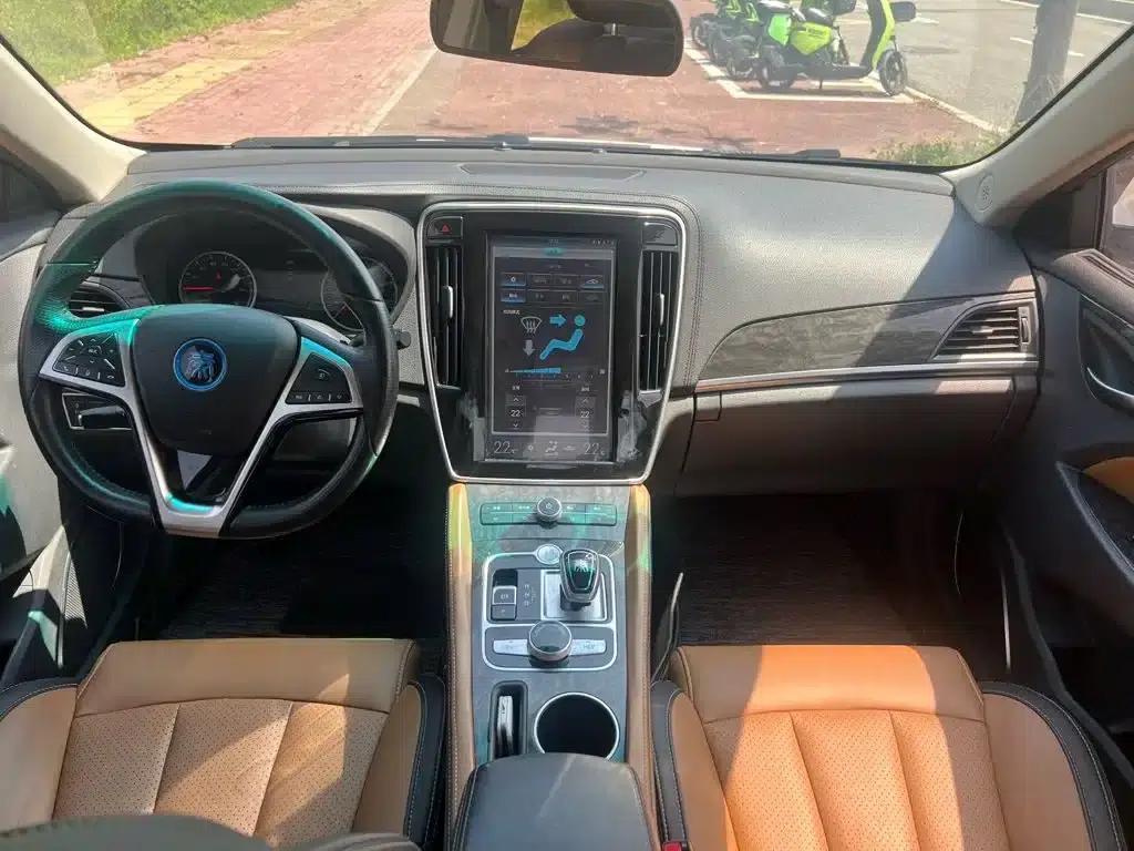 Qin New Energy 2018 1.5T Intelligent Premium Edition — миниатюра 8