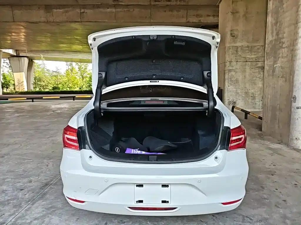 Qin New Energy 2018 Qin EV450 Intelligent Premium Edition — миниатюра 15