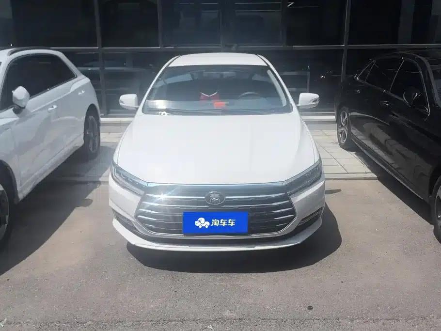 Qin 2019 1.5L Automatic Deluxe Edition — миниатюра 2