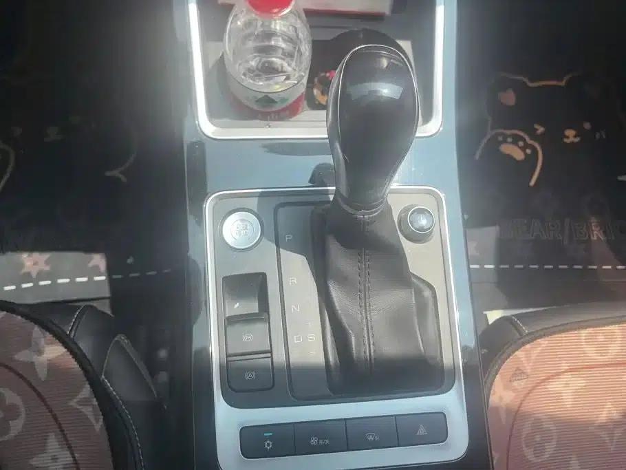Qin 2019 1.5L Automatic Deluxe Edition — миниатюра 16