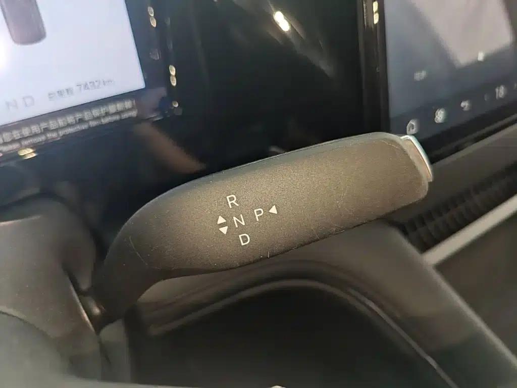 BYD M9 2025 1060 Navigator Edition — миниатюра 14