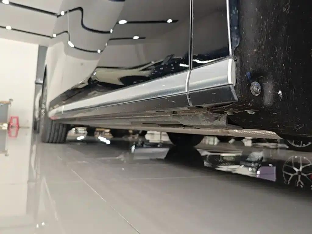BYD M9 2025 1060 Navigator Edition — миниатюра 21