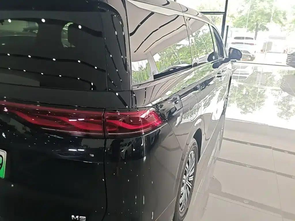 BYD M9 2025 1060 Navigator Edition — миниатюра 8