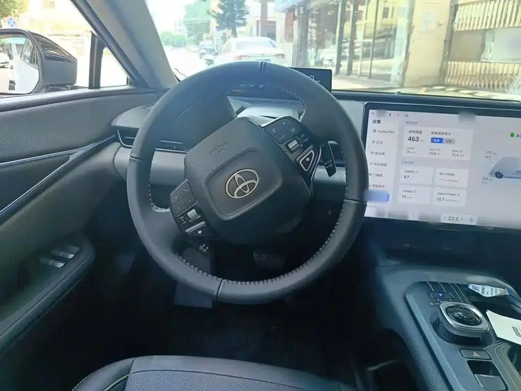 Toyota BZ5 2025 550 PRO — миниатюра 3