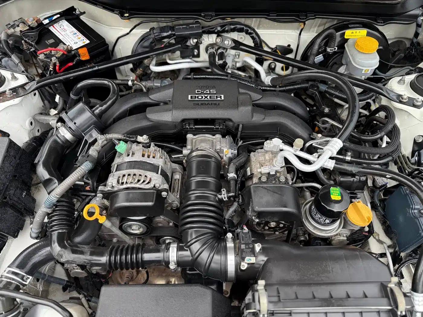 Toyota 86 2014 2.0L Automatic Luxury — миниатюра 6