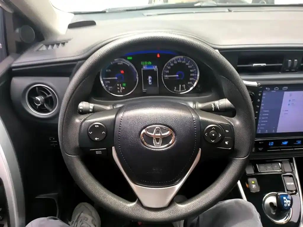 Corolla Hybrid E+ 2019 1.8L E-CVT Leading Edition — миниатюра 11