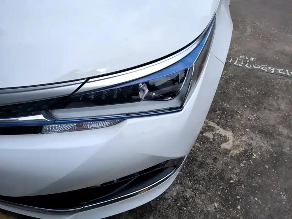 Corolla Hybrid E+ 2019 1.8L E-CVT Leading Edition — миниатюра 24