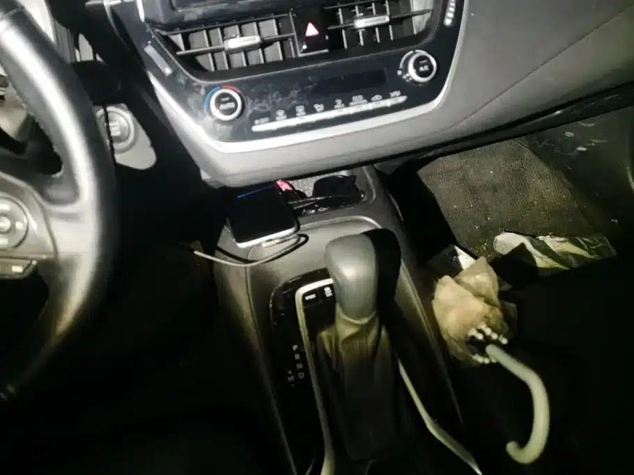 2023 Geely Lingshang 2.0L Luxury Edition — миниатюра 16