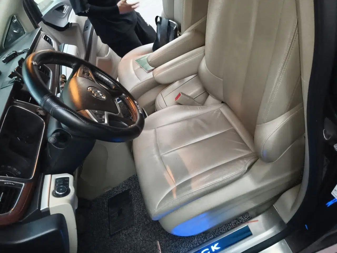 Buick GL8 2018 28T Comfort Model China VI Standard — миниатюра 15