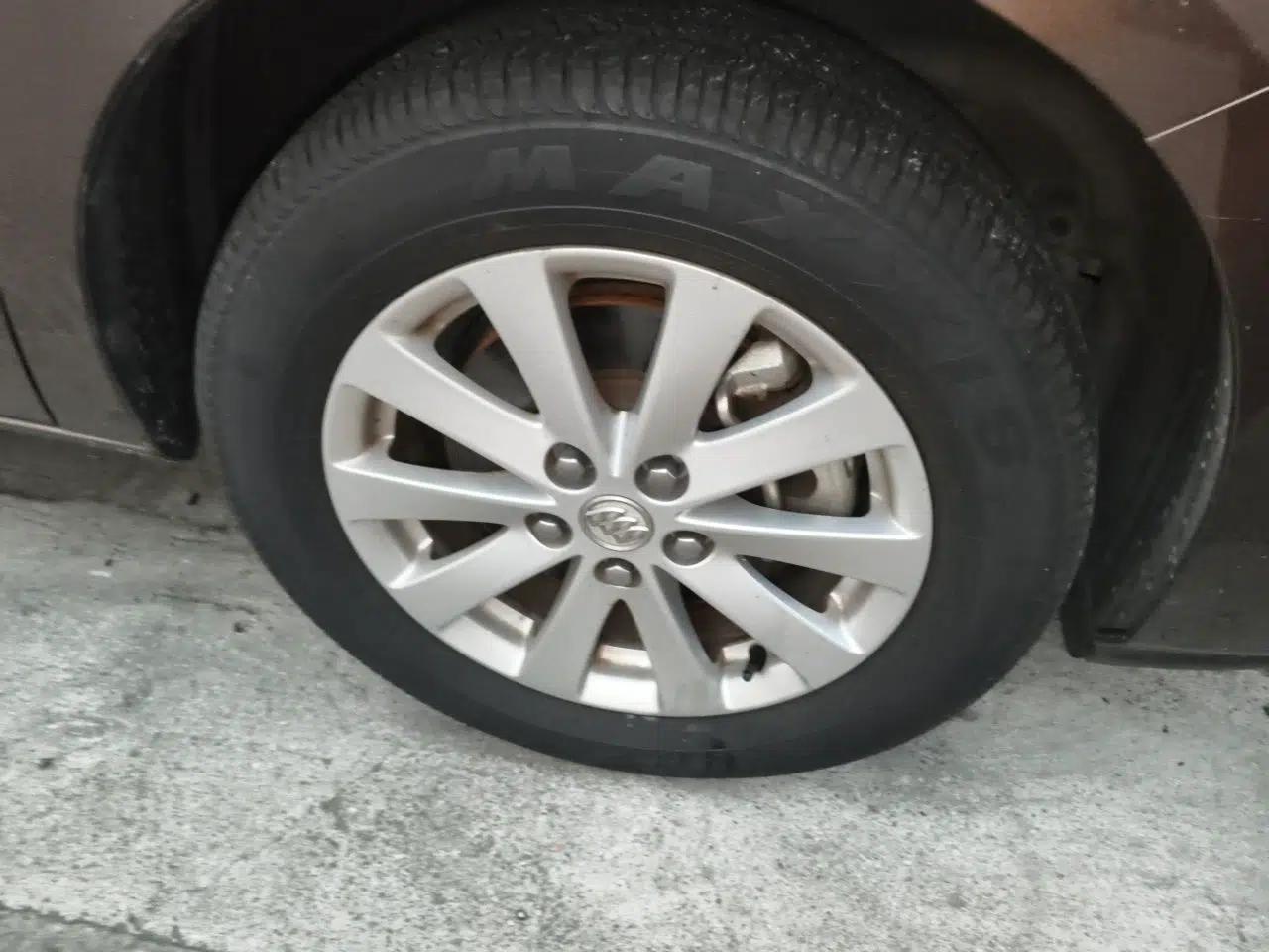 Buick GL8 2018 28T Comfort Model China VI Standard — миниатюра 8