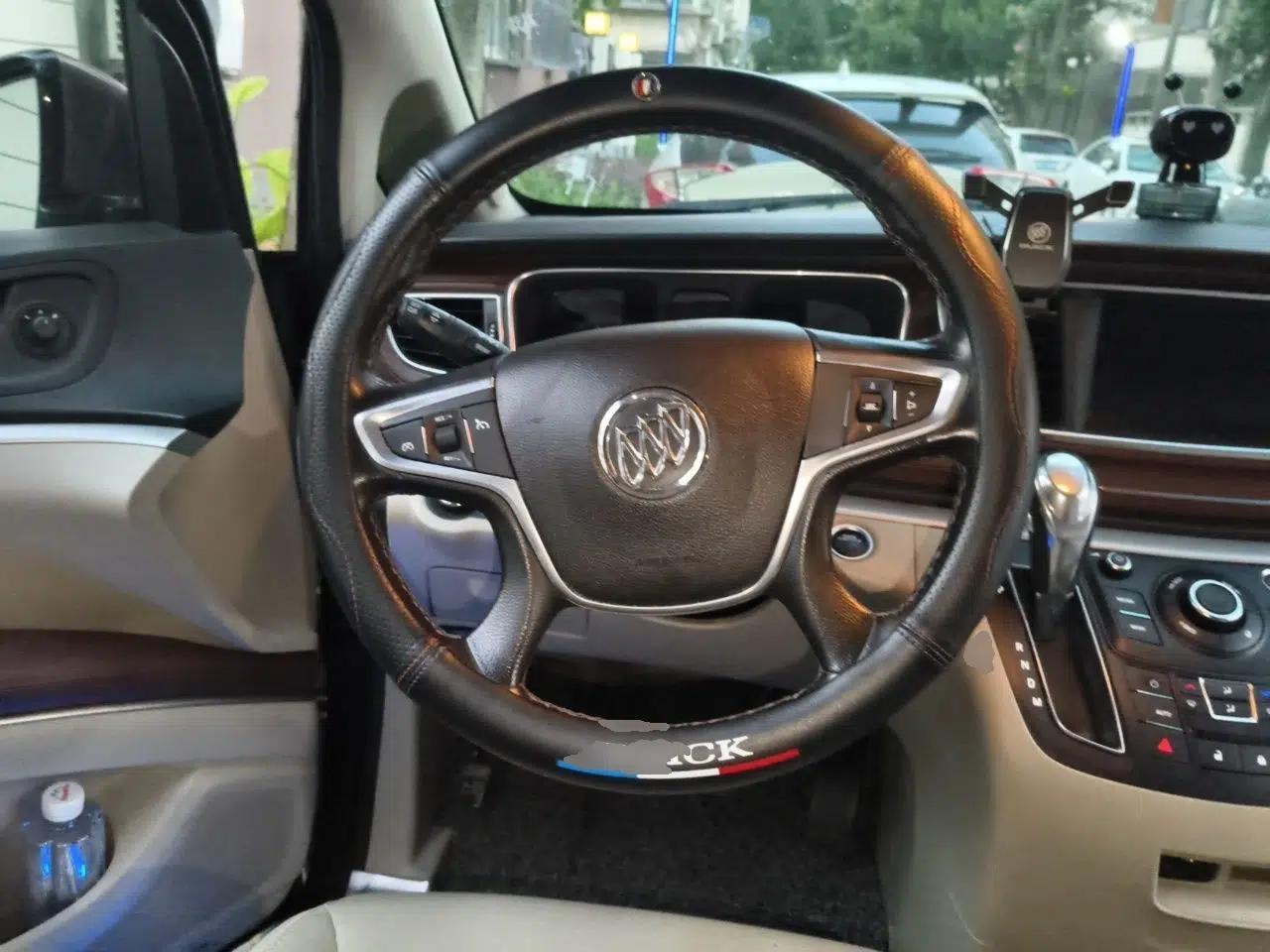 Buick GL8 2018 28T Comfort Model China VI Standard — миниатюра 10