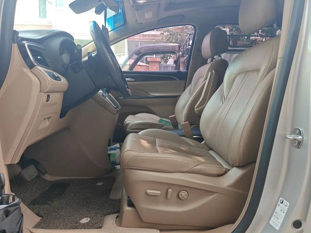 Buick GL8 2017 ES 28T Luxury Model China V Standard — миниатюра 12