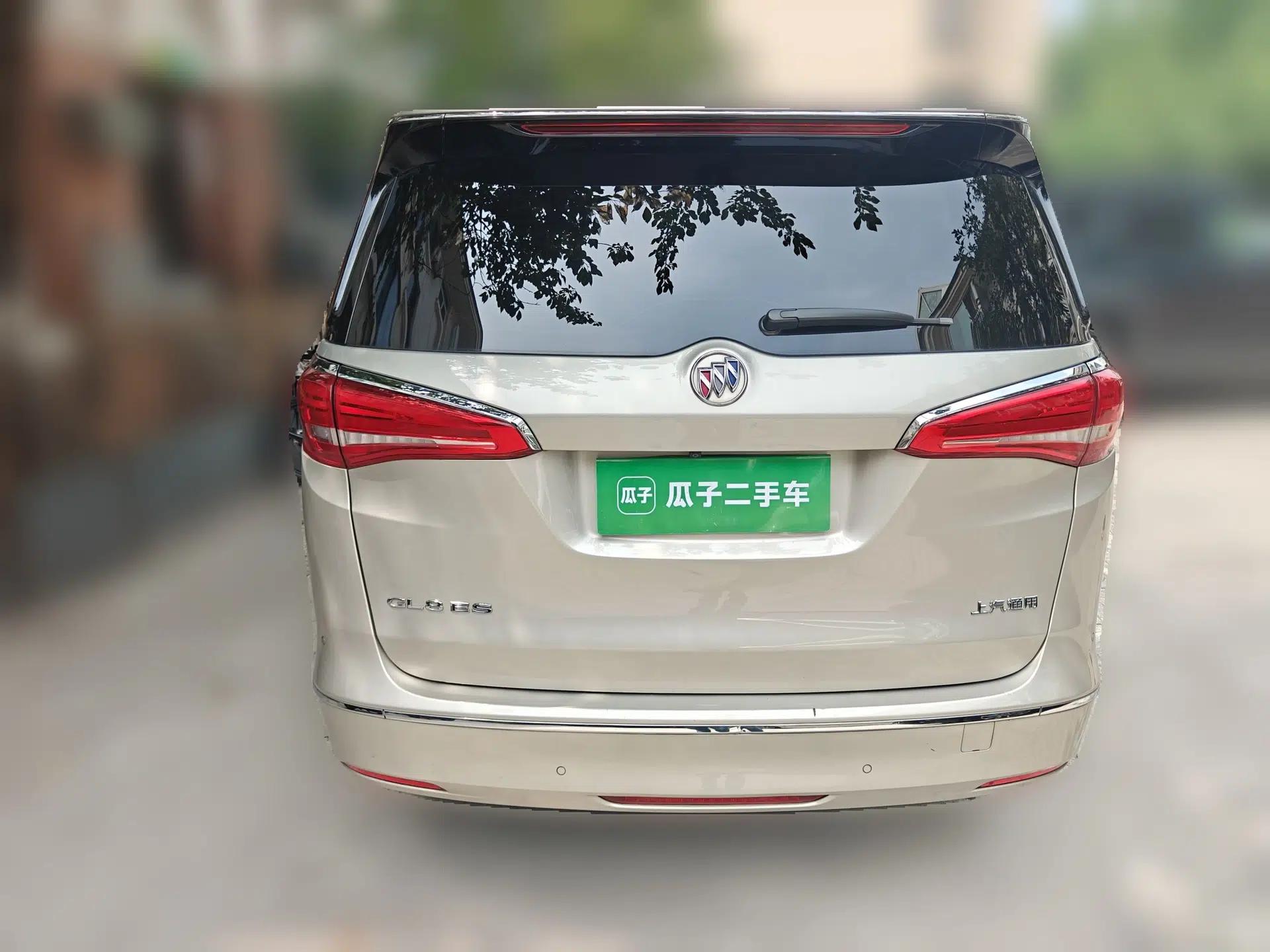 Buick GL8 2017 ES 28T Luxury Model China V Standard — миниатюра 3