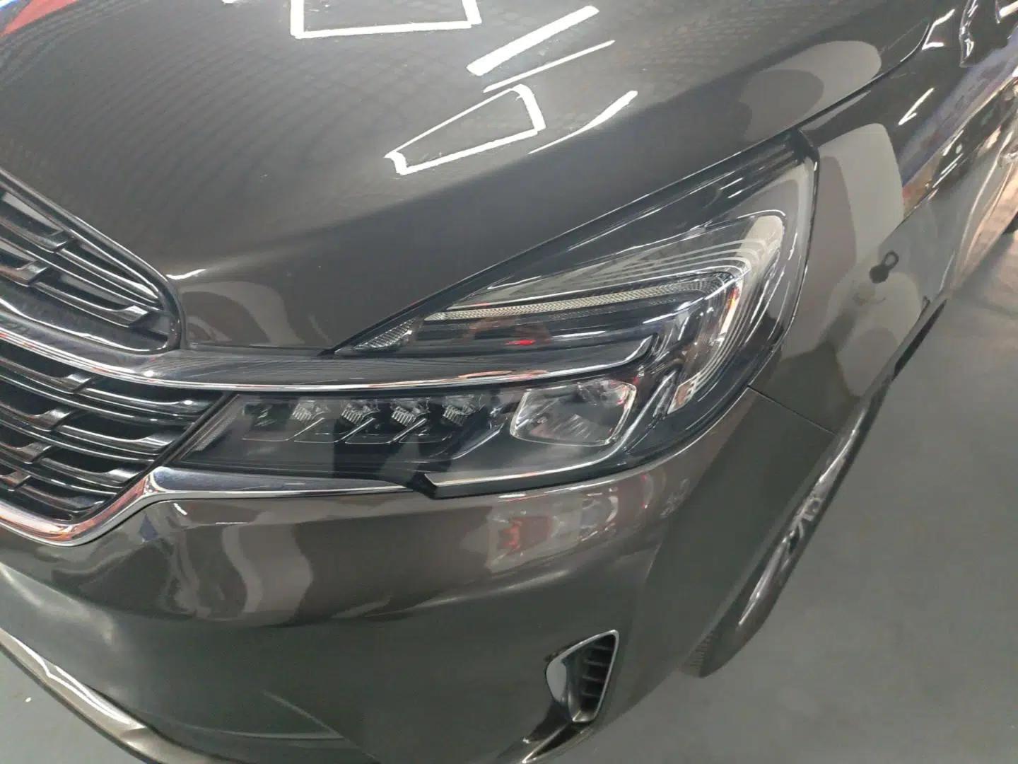 Buick GL8 2021 Land Cruiser Executive Class 652T Comfort Model — миниатюра 8