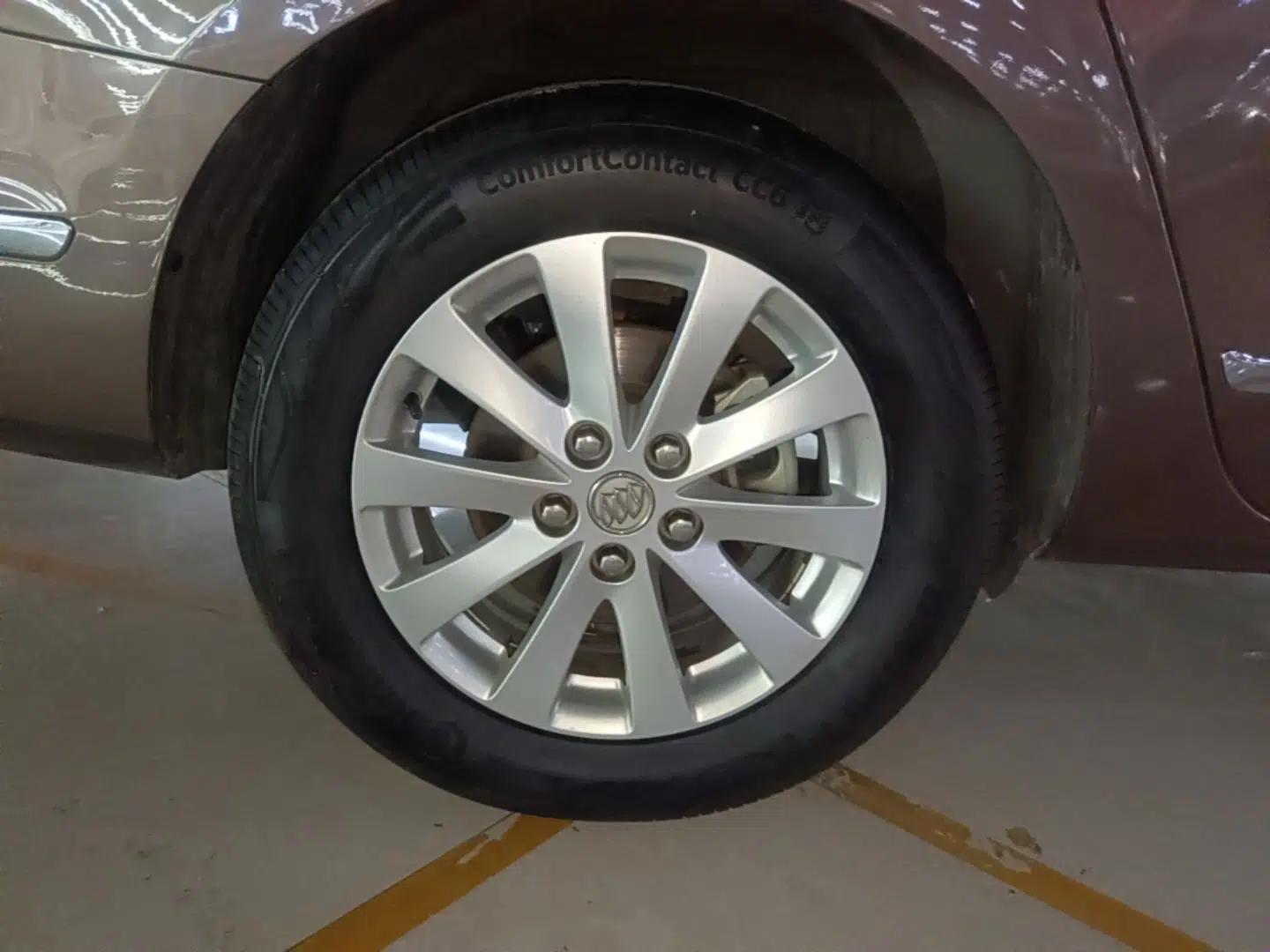 Buick GL8 2018 28T Prestige Version China VI Standard — миниатюра 11