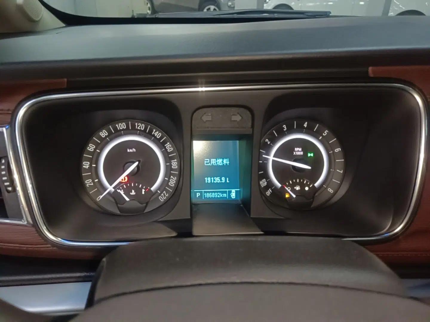 Buick GL8 2018 28T Prestige Version China VI Standard — миниатюра 14