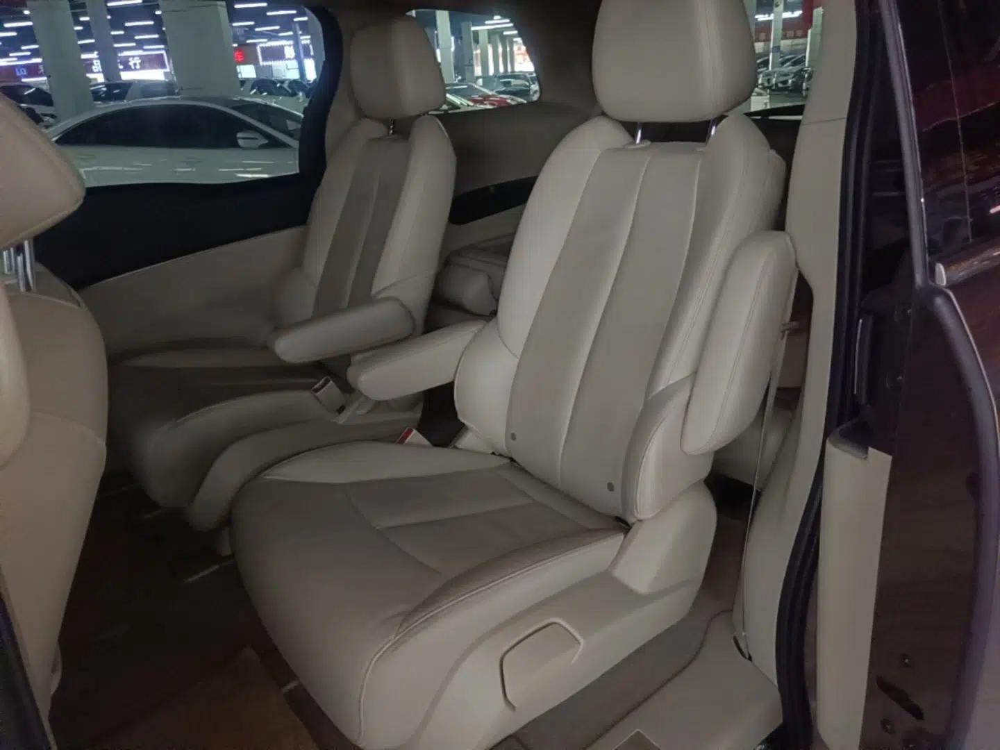 Buick GL8 2018 28T Prestige Version China VI Standard — миниатюра 20
