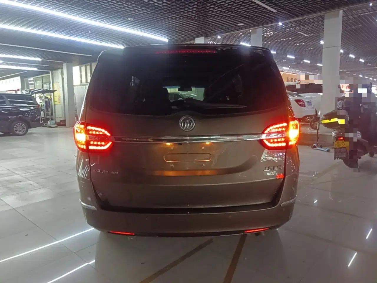 Buick GL8 2018 28T Prestige Version China VI Standard — миниатюра 5