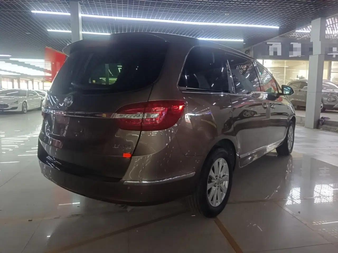 Buick GL8 2018 28T Prestige Version China VI Standard — миниатюра 6