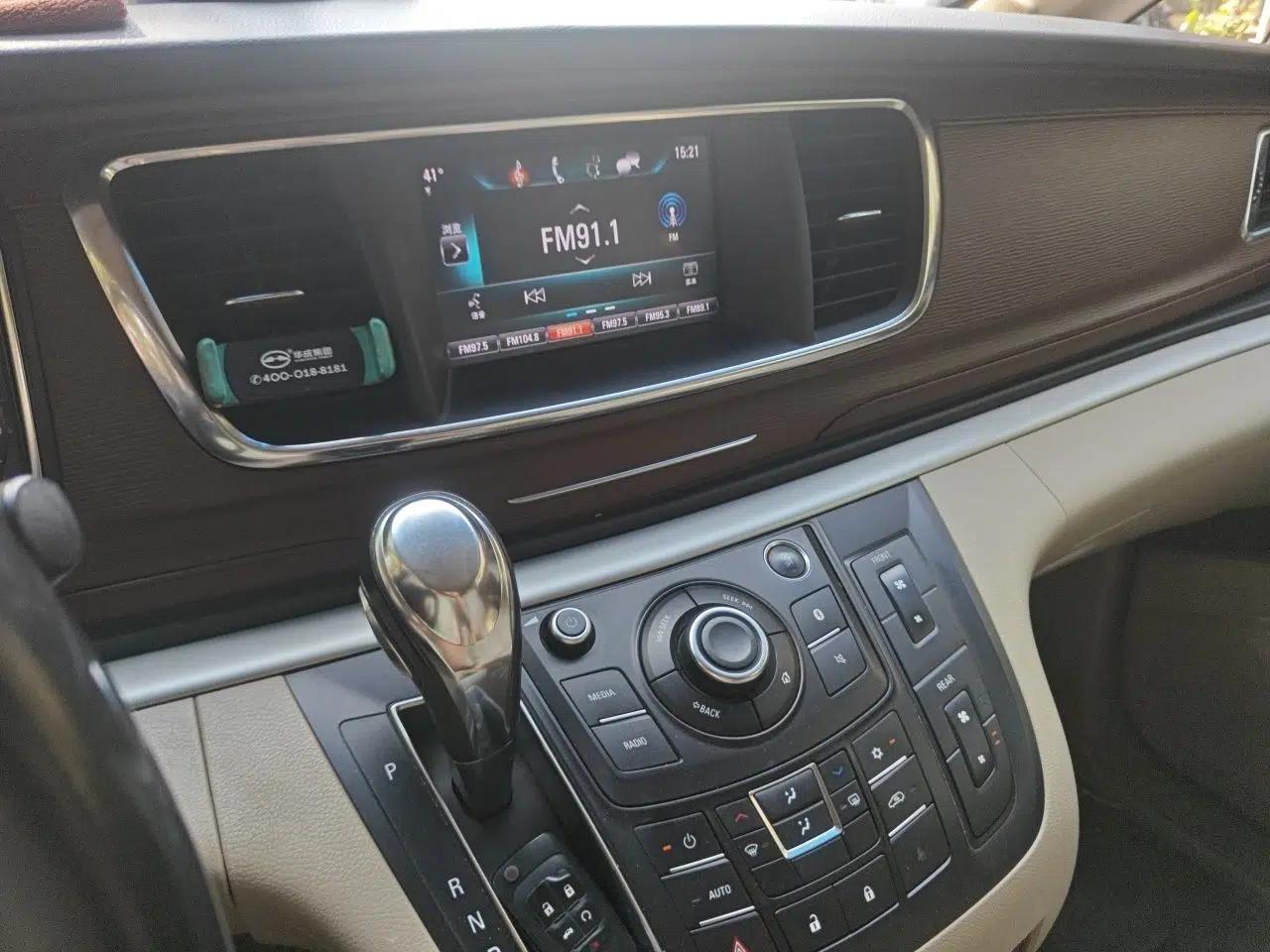 Buick GL8 2017 25S Prestige Version China V Standard — миниатюра 13