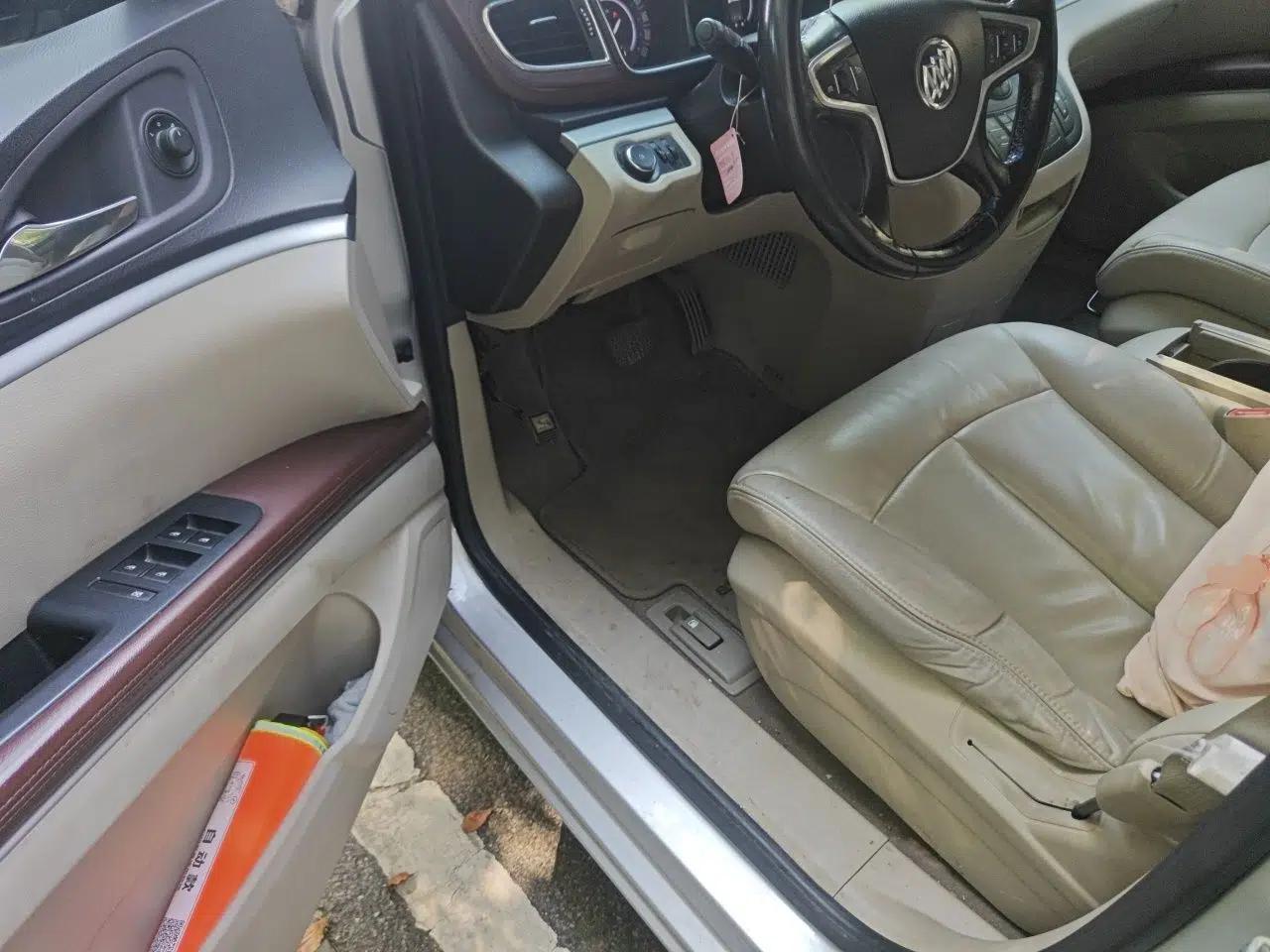 Buick GL8 2017 25S Prestige Version China V Standard — миниатюра 16