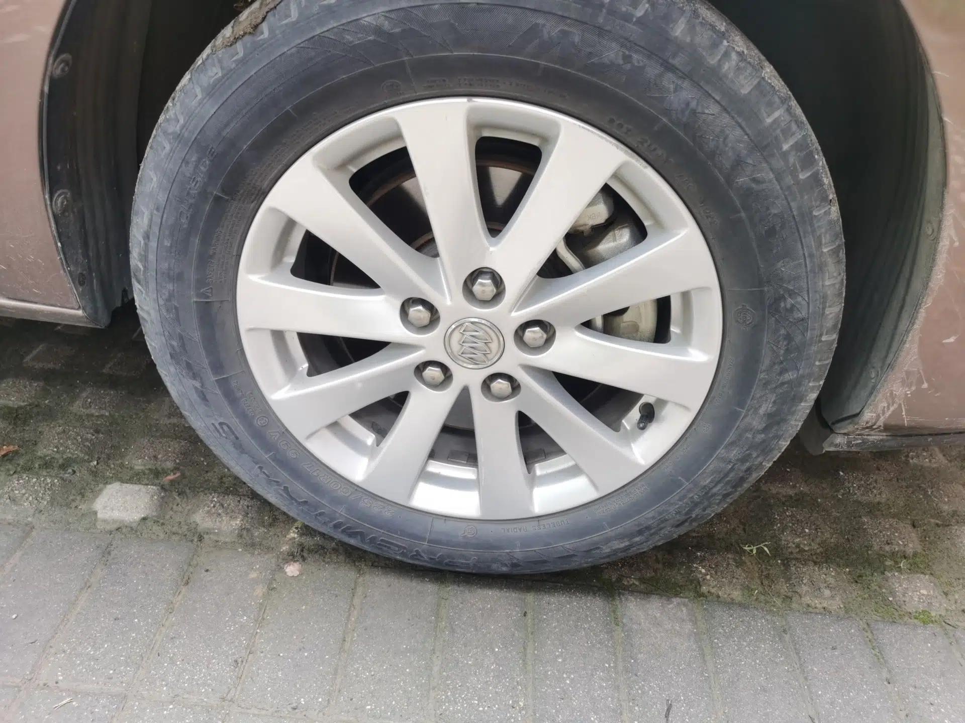 Buick GL8 2018 28T Comfort Model China VI Standard — миниатюра 8