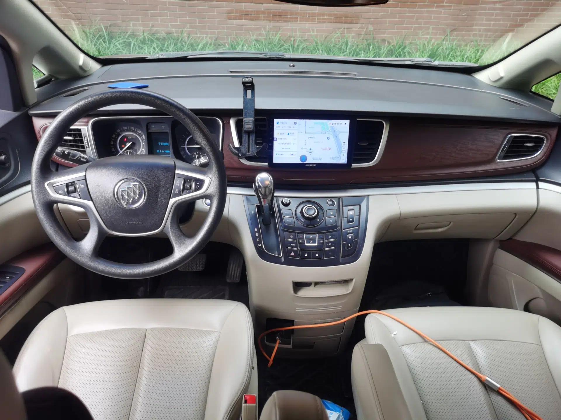Buick GL8 2018 28T Comfort Model China VI Standard — миниатюра 9