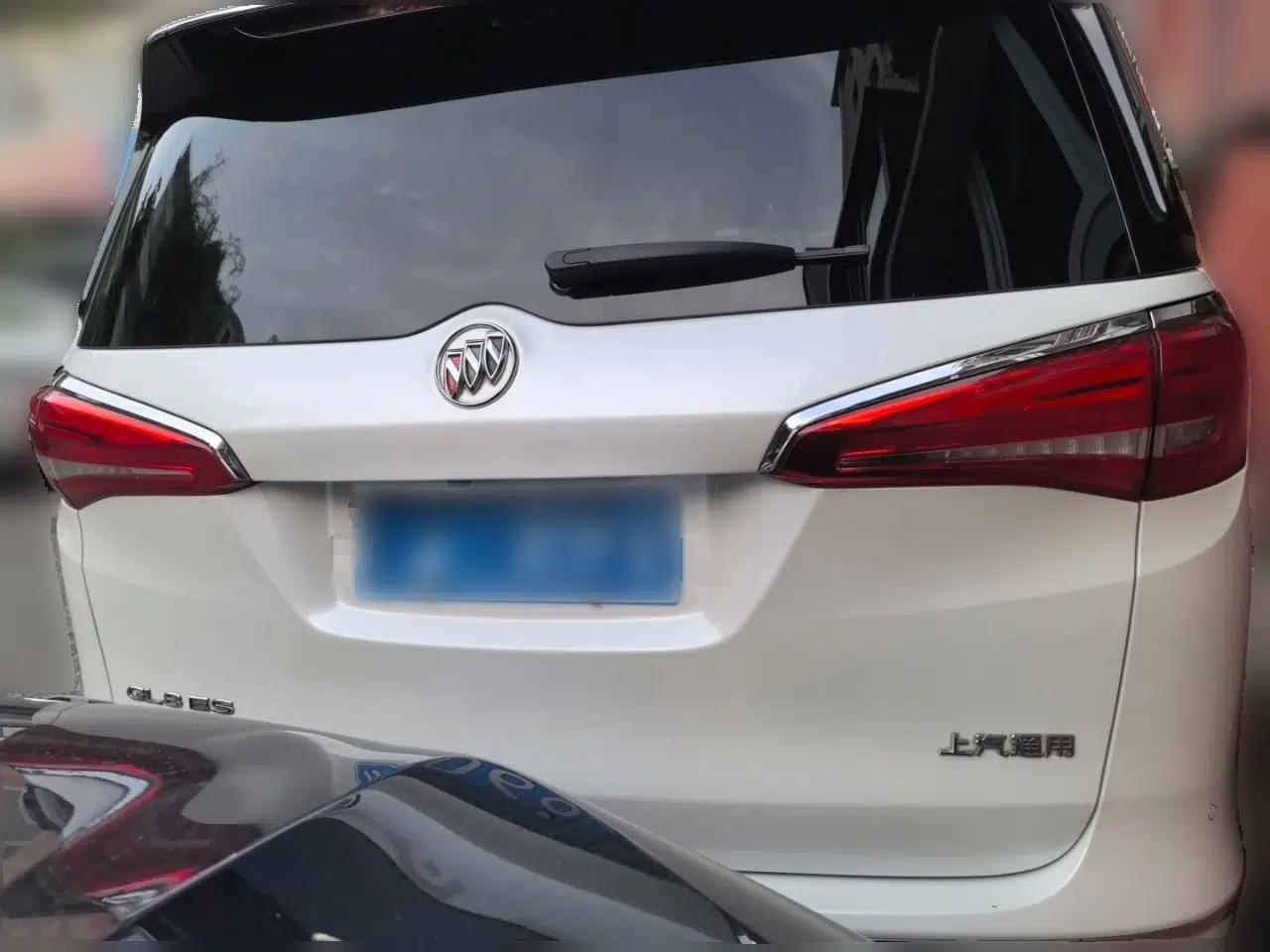 Buick GL8 2017 ES 28T Comfort Model China V Standard — миниатюра 5