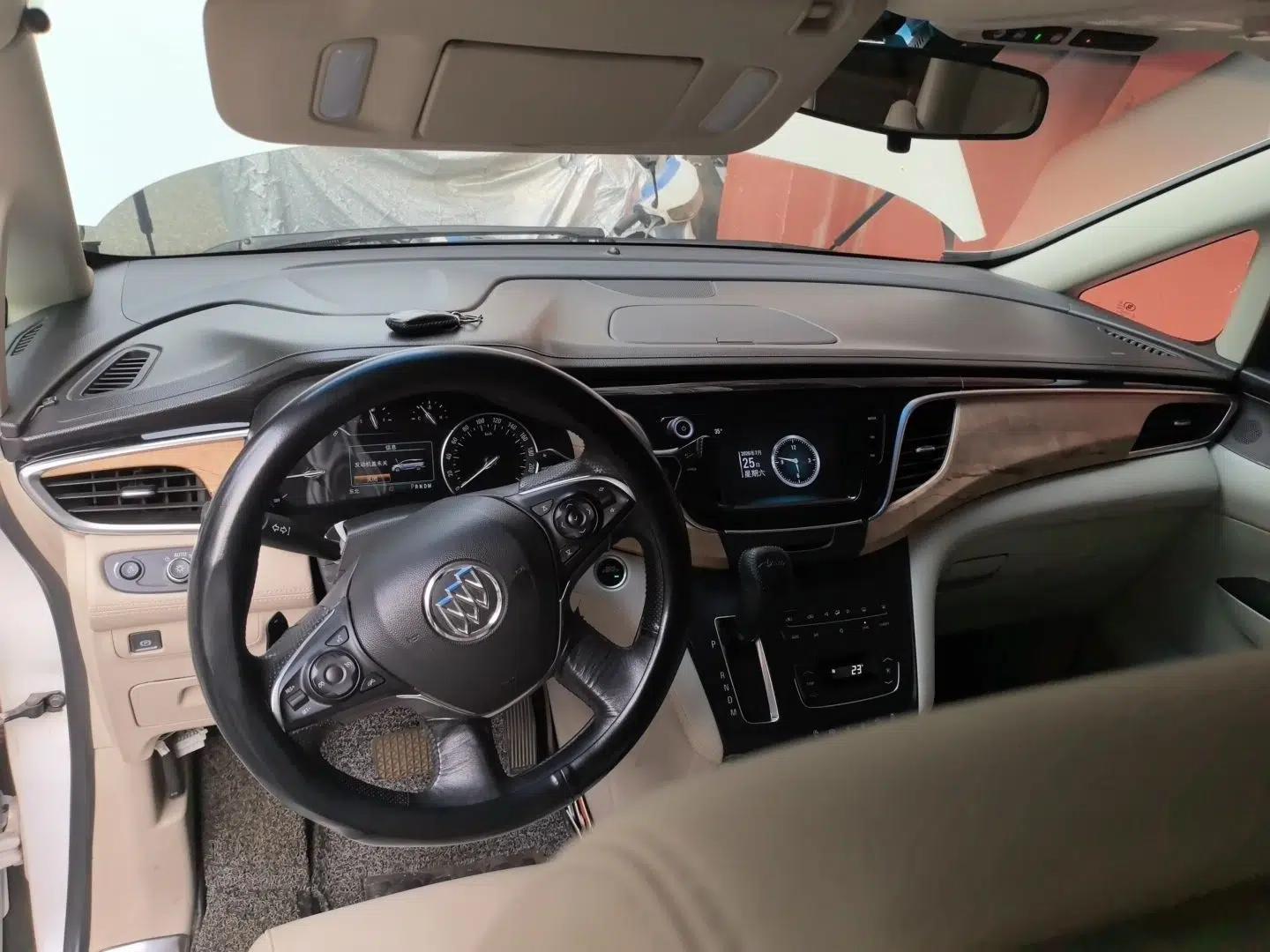 Buick GL8 2017 ES 28T Comfort Model China V Standard — миниатюра 9