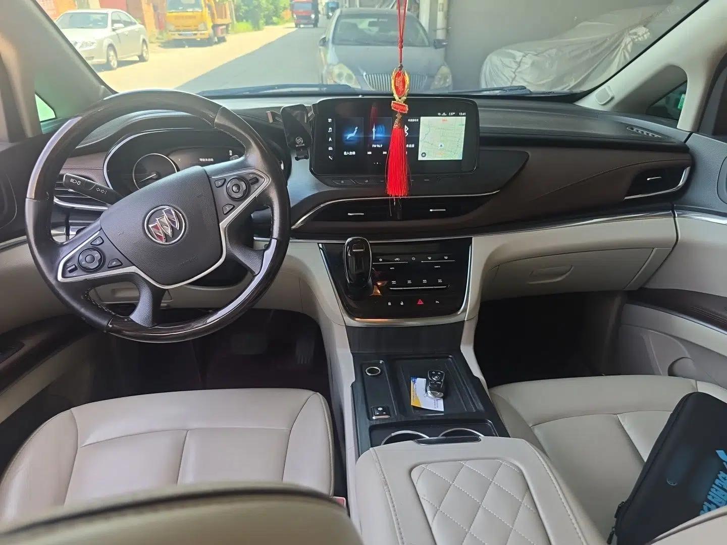 Buick GL8 2020 Land Business Class 652T Premium Model — миниатюра 9