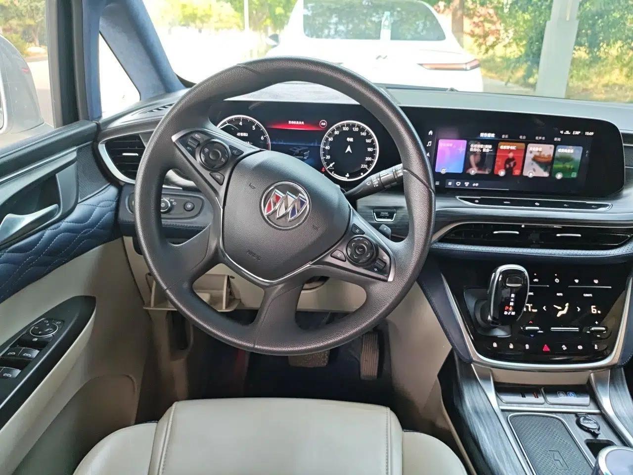 Buick GL8 2021 ES Landtrek 653T Comfort Edition — миниатюра 10