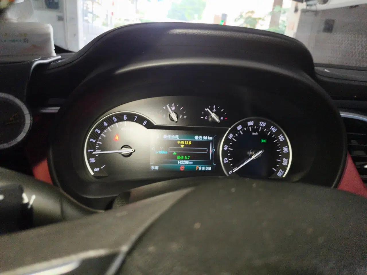 Buick GL8 2018 ES 28T Comfort Model China VI Standard — миниатюра 11