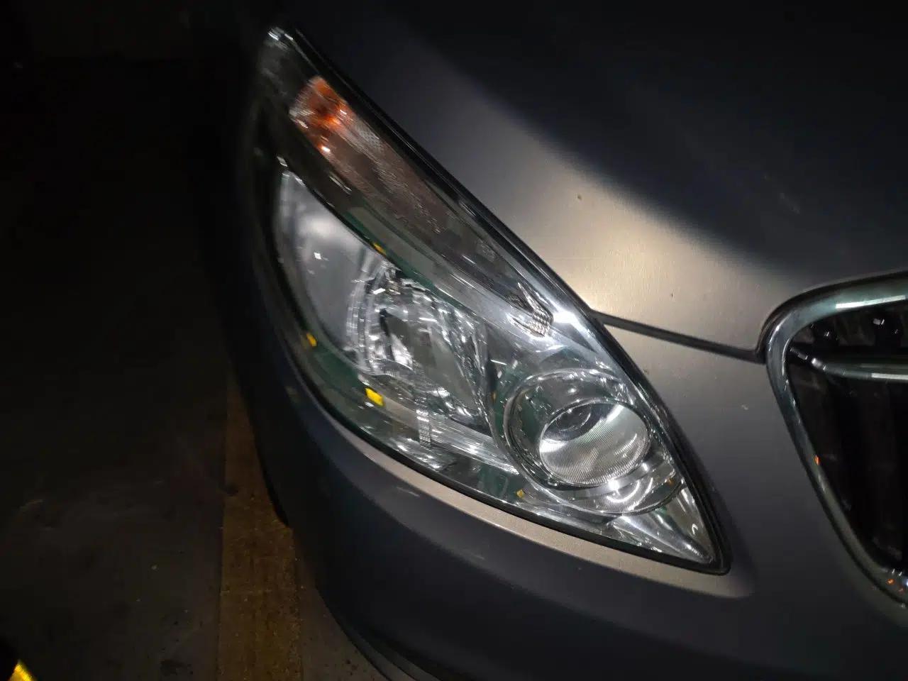 Buick GL8 2018 28T Prestige Version China VI Standard — миниатюра 7