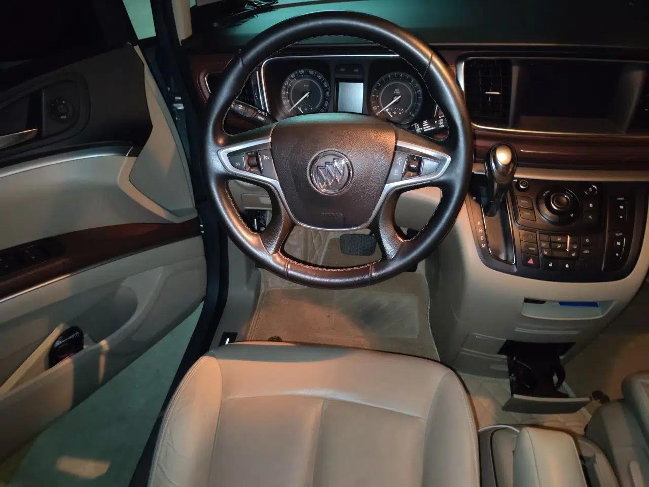 Buick GL8 2018 28T Prestige Version China VI Standard — миниатюра 10